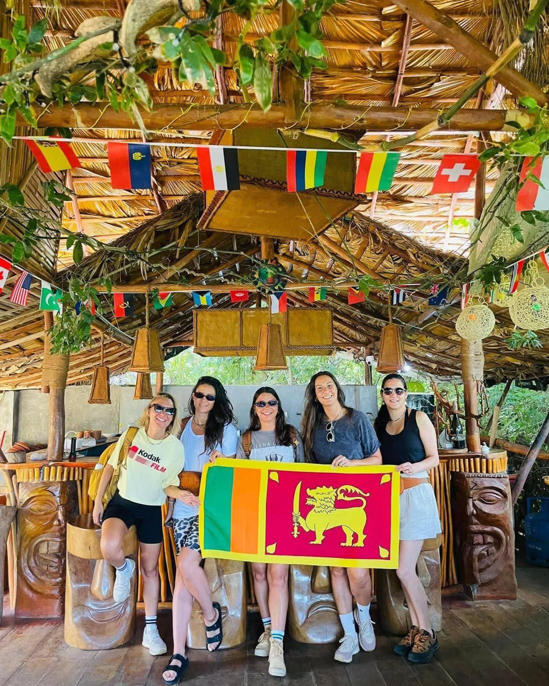 Sri Lanka Travel Moment